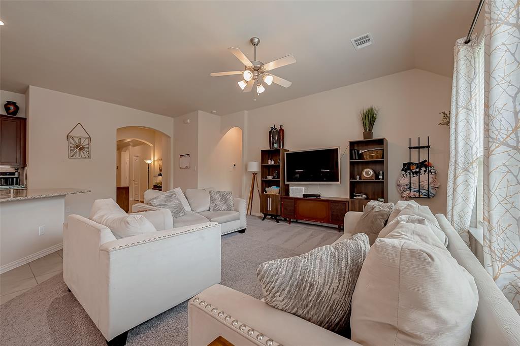 8434 Sunset Isles Drive, Baytown, Texas image 22