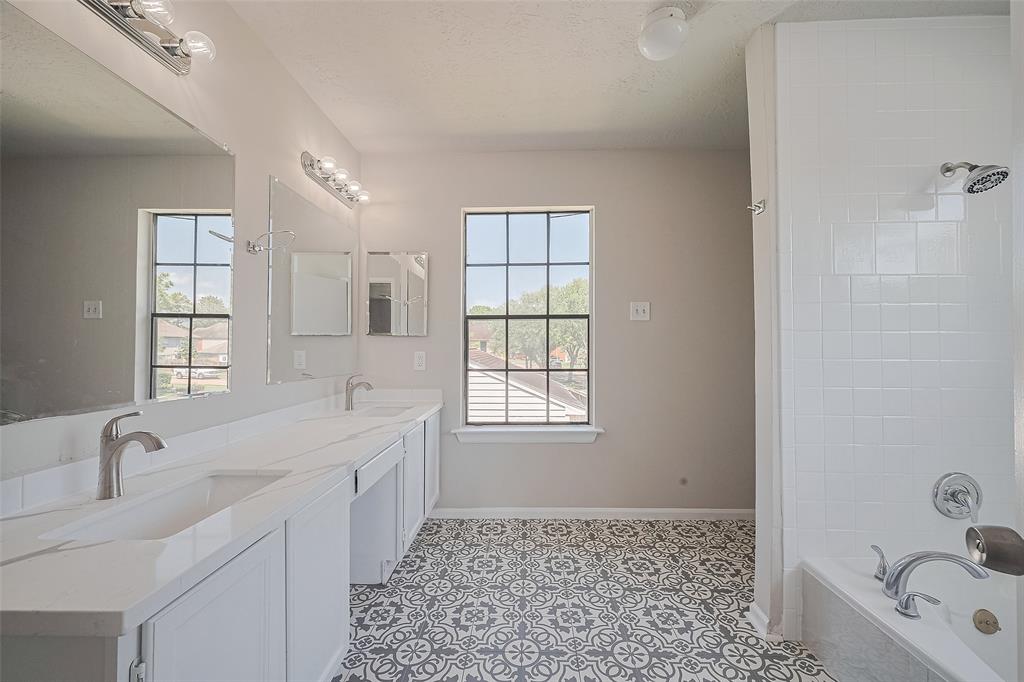 2802 Shotwell Court, Missouri City, Texas image 25