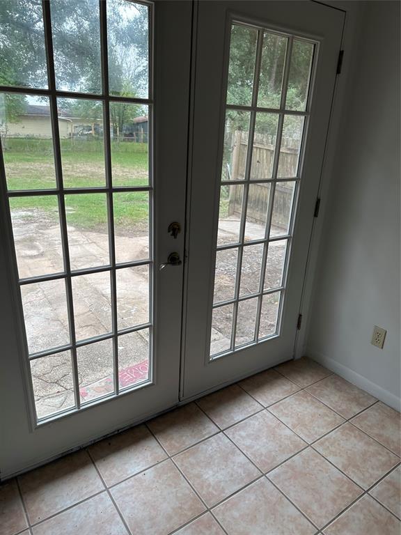 218 N Franklin Avenue, Cleveland, Texas image 3