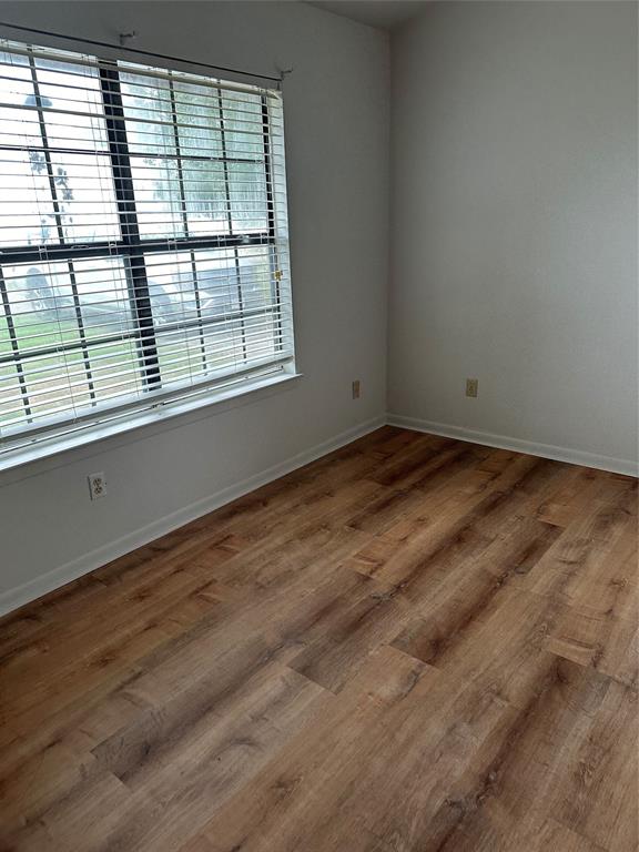 218 N Franklin Avenue, Cleveland, Texas image 6