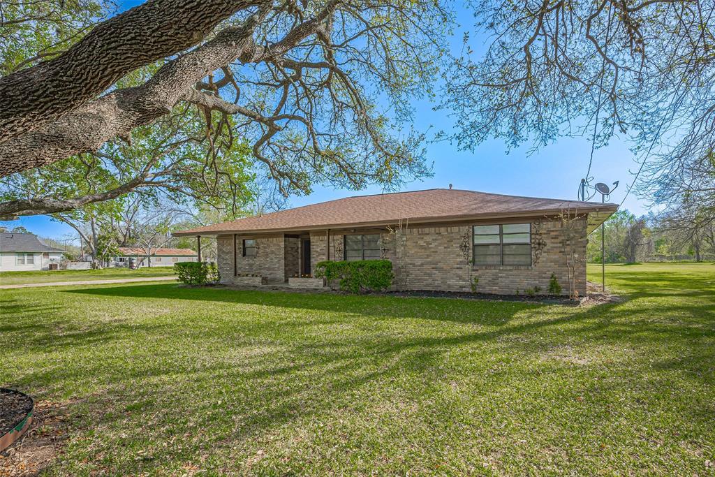 4020 Crosby Cedar Bayou Road, Baytown, Texas image 4