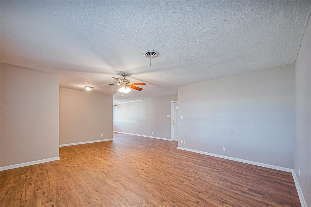 4020 Crosby Cedar Bayou Road, Baytown, Texas image 7