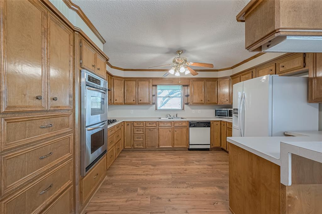4020 Crosby Cedar Bayou Road, Baytown, Texas image 10