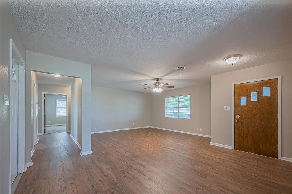 4020 Crosby Cedar Bayou Road, Baytown, Texas image 5
