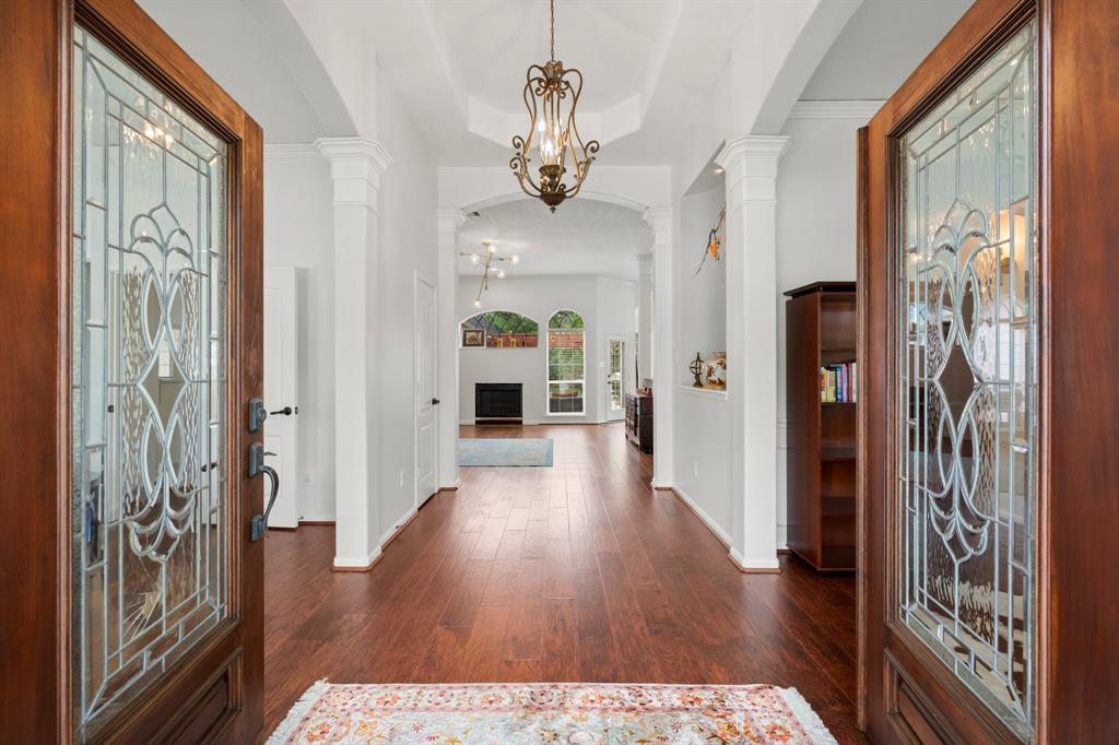 6531 Glenhill Drive, Spring, Texas image 3