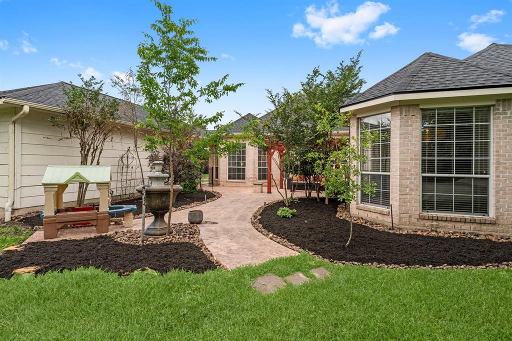 6531 Glenhill Drive, Spring, Texas image 41
