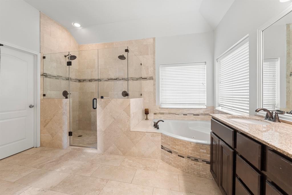 6531 Glenhill Drive, Spring, Texas image 22