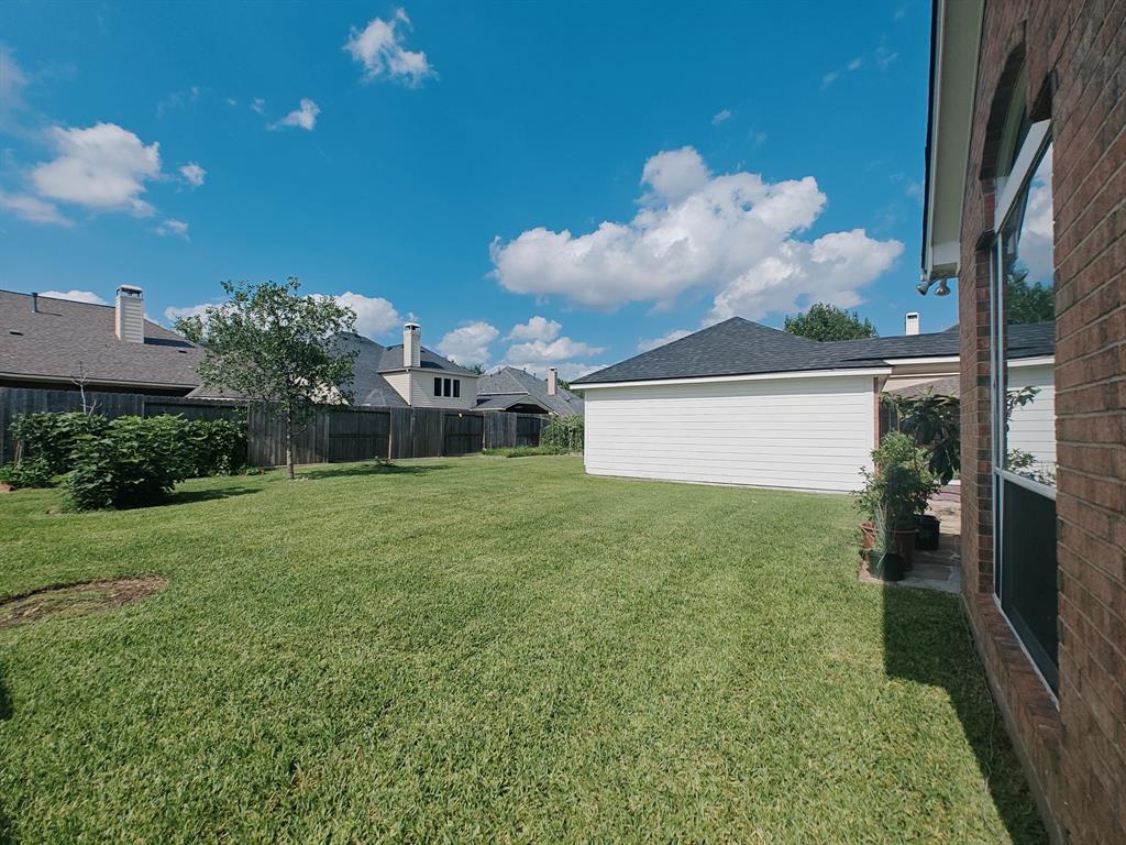 2631 Misty Grove Drive, Manvel, Texas image 40