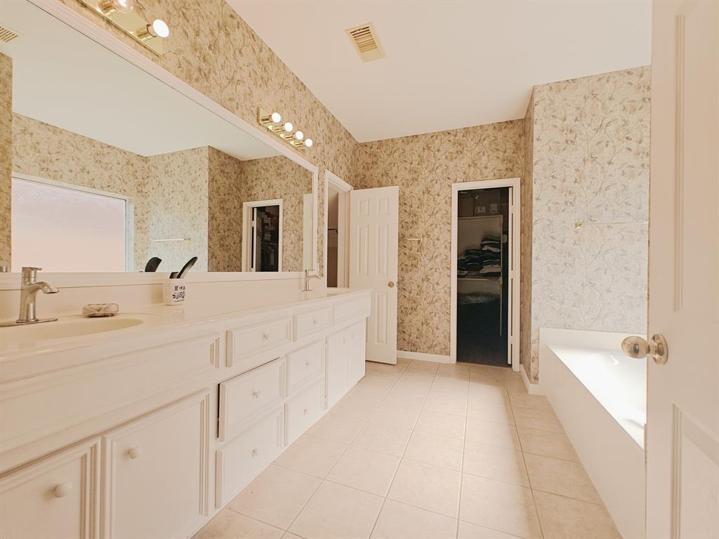 2631 Misty Grove Drive, Manvel, Texas image 22