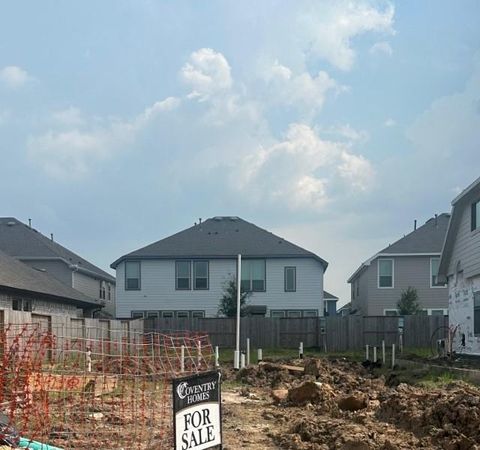 A home in Iowa Colony