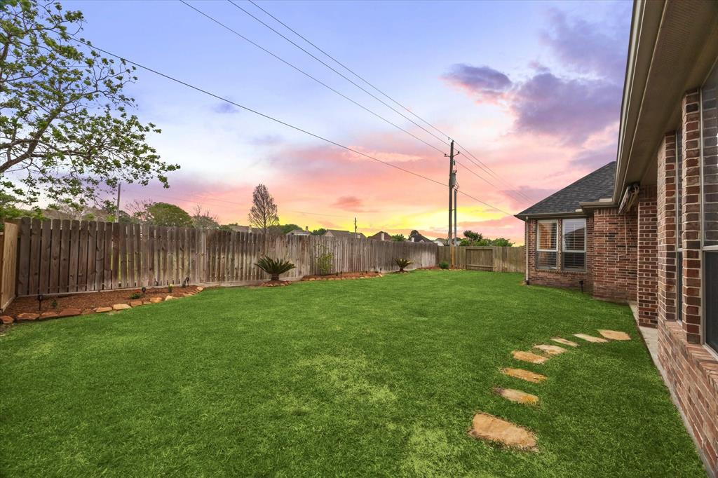 1388 San Remo Lane, League City, Texas image 31