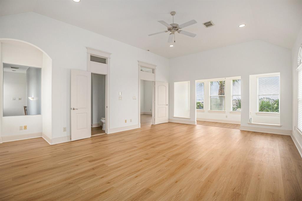 8407 Teichman Road, Galveston, Texas image 30