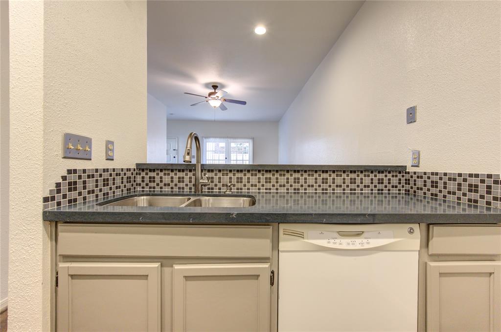 2121 El Paseo Street #1405, Houston, Texas image 8