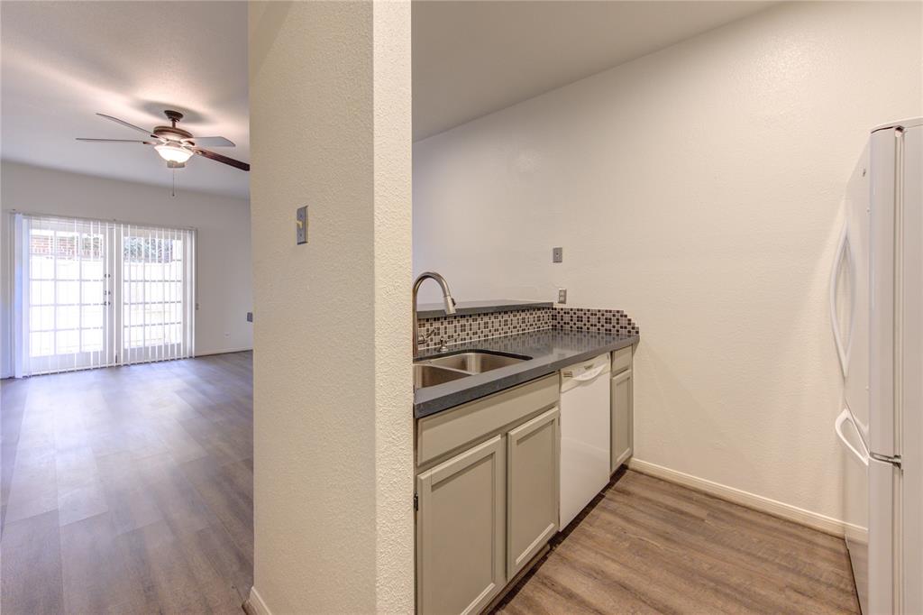 2121 El Paseo Street #1405, Houston, Texas image 7