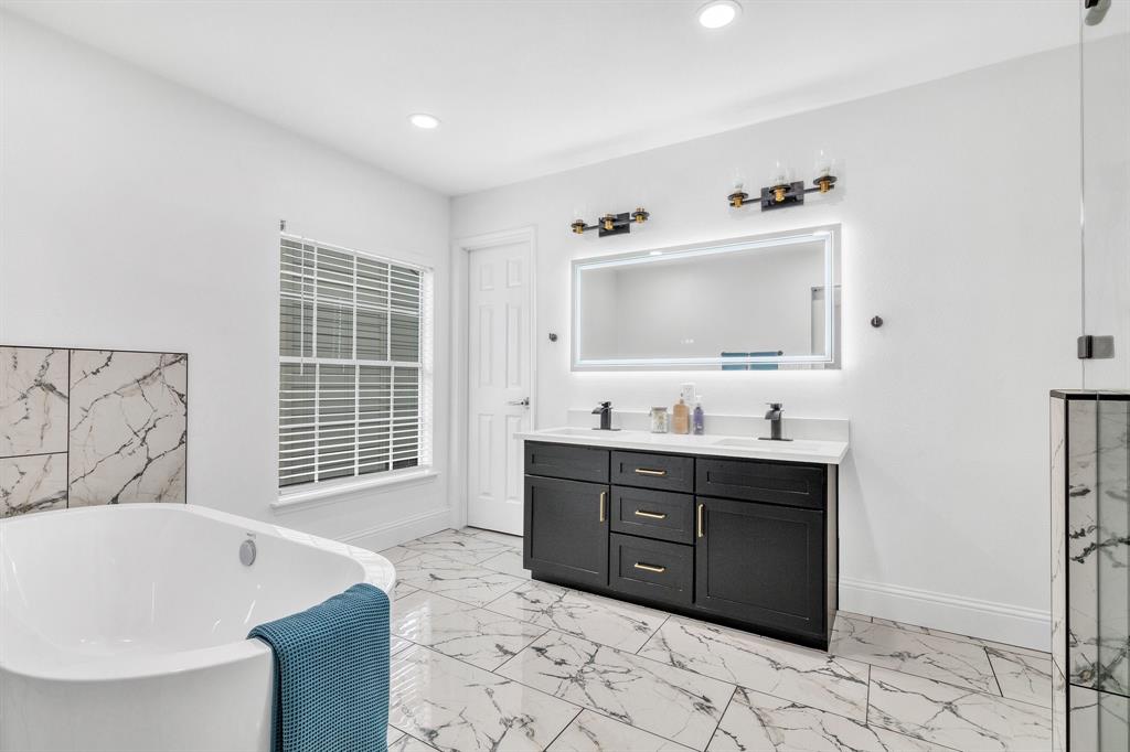 1118 Cheyenne Meadows Drive