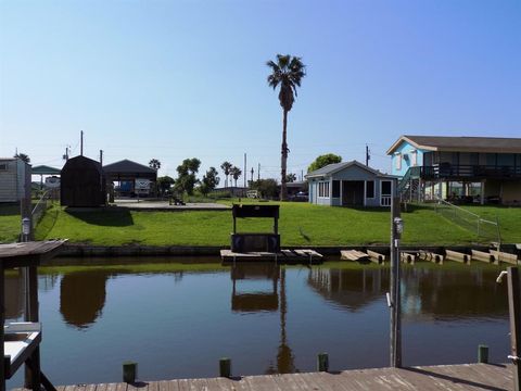 Photo of 3539 County Road 202, Sargent, TX 77414 (MLS # 63428308) Photo of 3539 County Road 202, Sargent, TX 77414 (MLS # 63428308)
