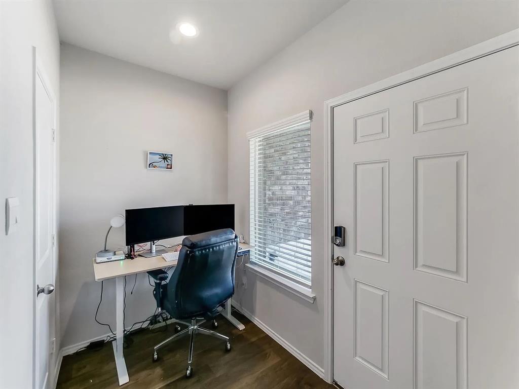 2406 High Spruce Circle