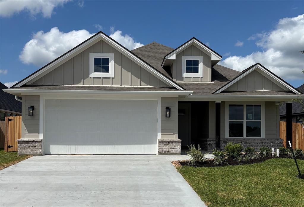 2804 Spector Drive, Bryan, Texas image 1