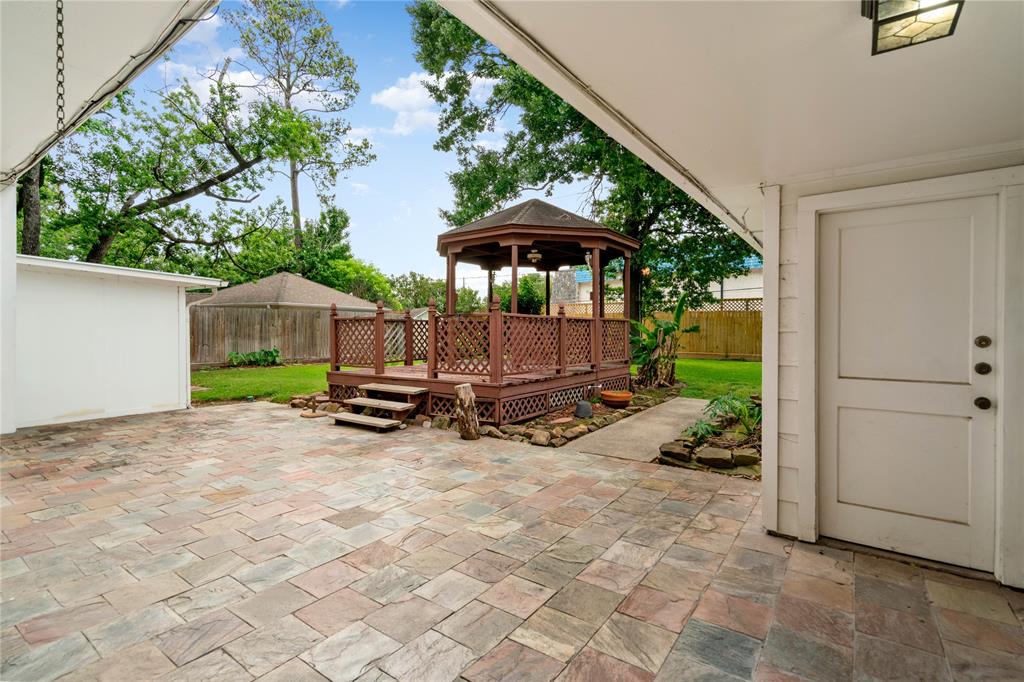 6607 Point Clear Drive, Houston, Texas image 26
