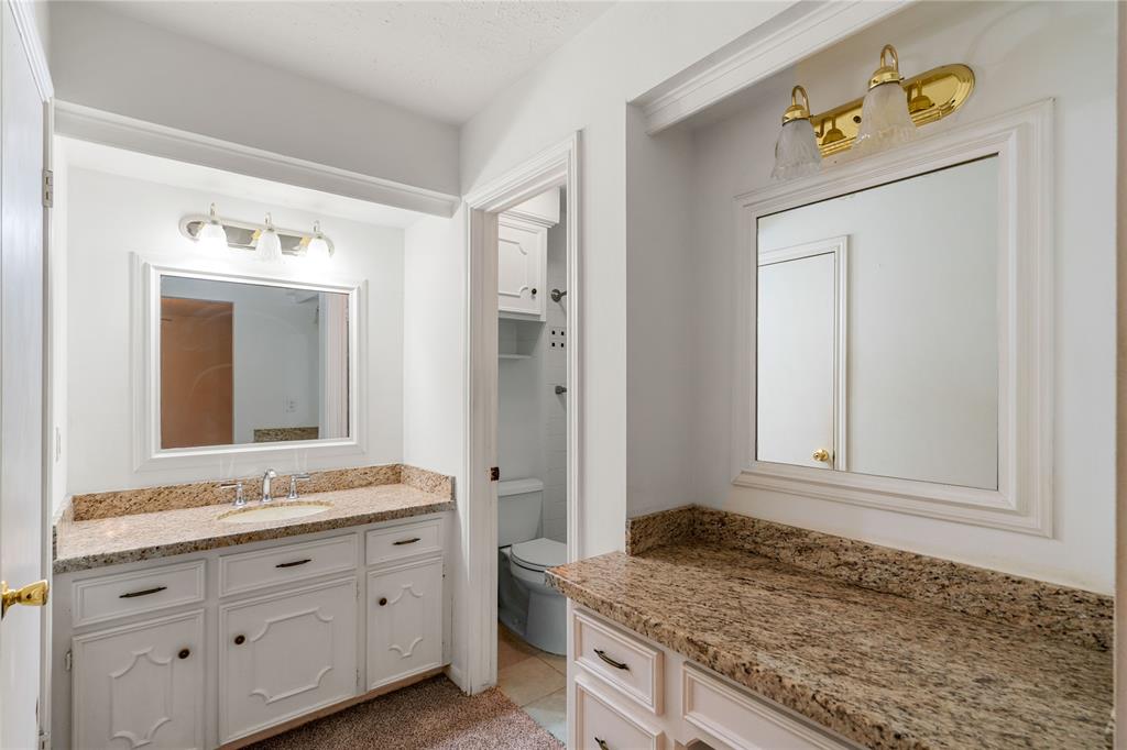 6607 Point Clear Drive, Houston, Texas image 21