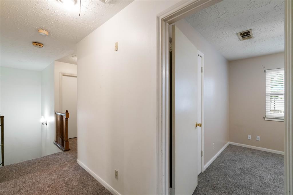 6607 Point Clear Drive, Houston, Texas image 18