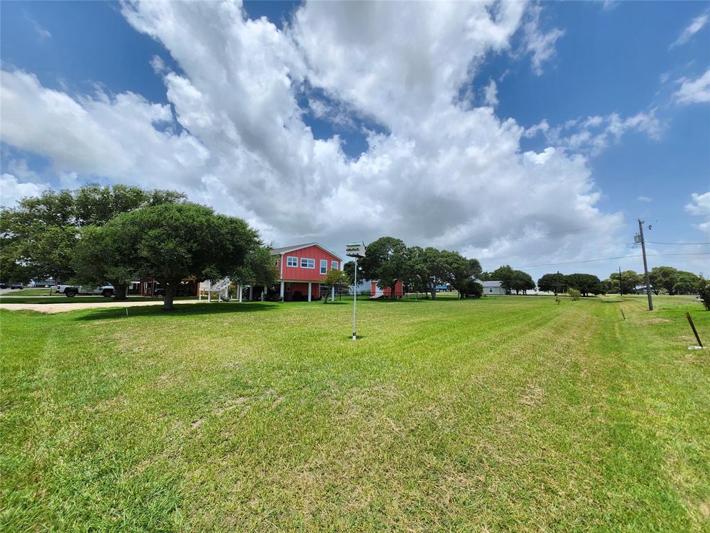 853 Swallow Drive, Palacios, Texas image 8