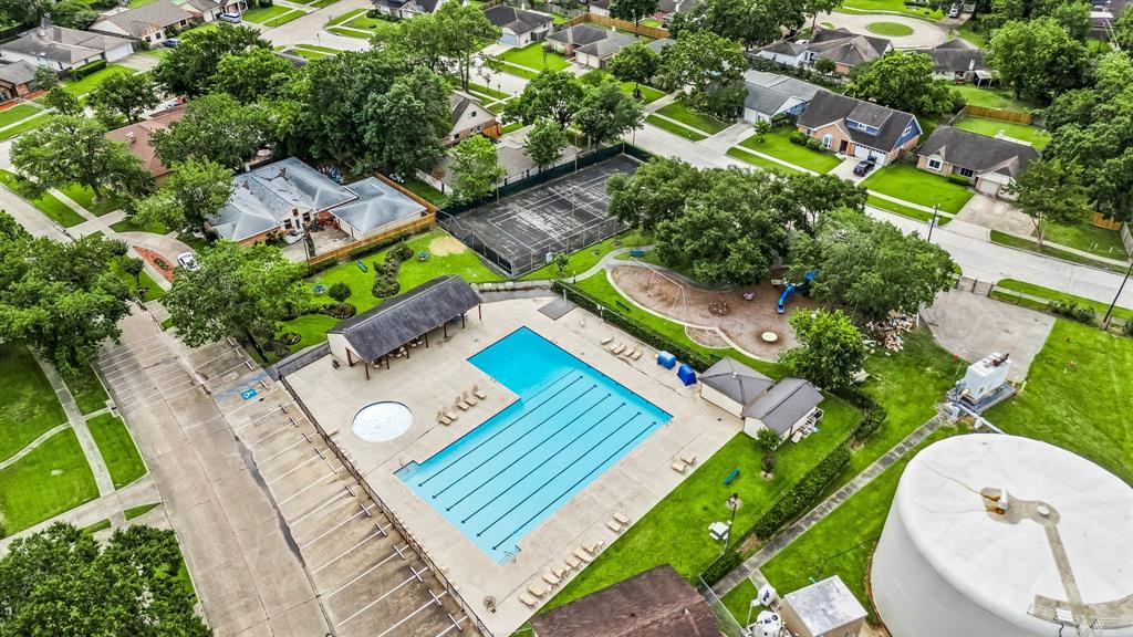 1222 Ashwood Drive, Sugar Land, Texas image 23