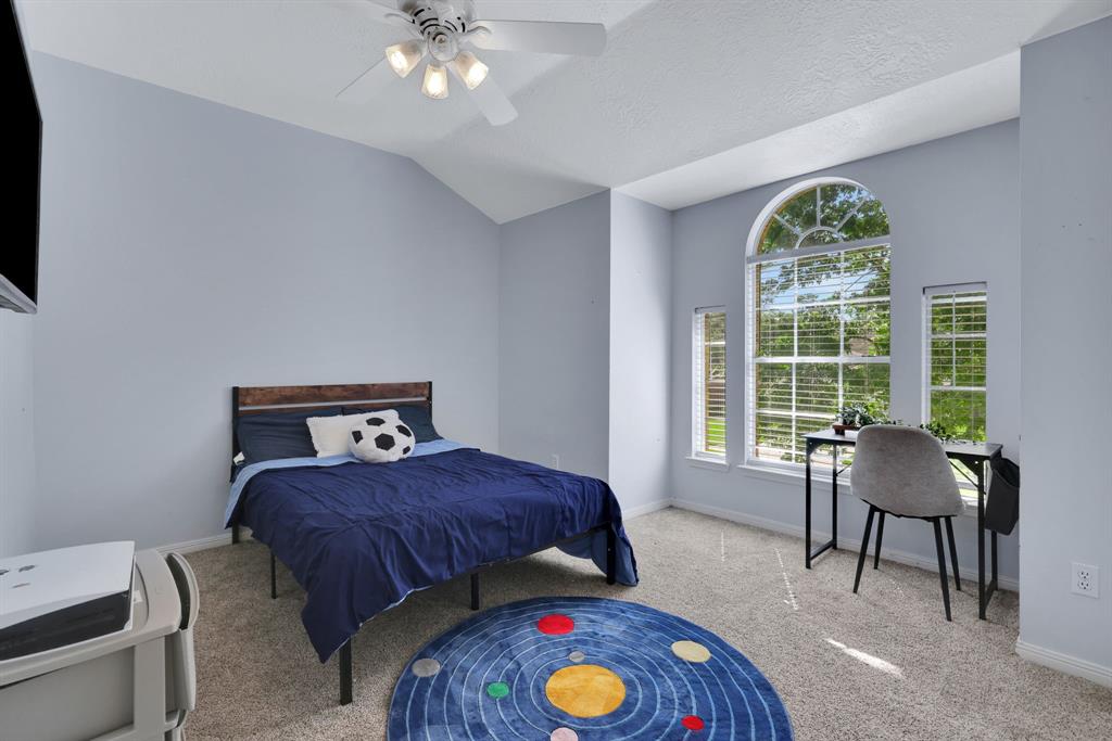 3739 Apple Hollow Lane, Humble, Texas image 31
