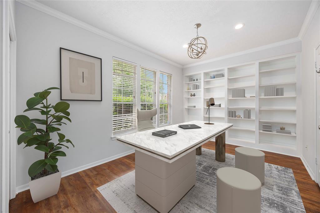 4311 Broadleaf Street, Houston, Texas image 14