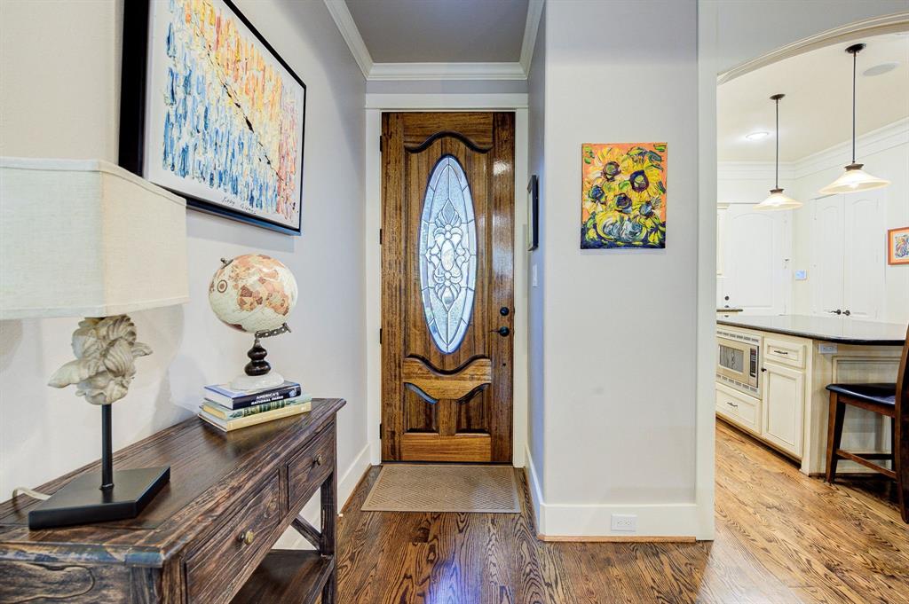 4505 Blossom Street, Houston, Texas image 7
