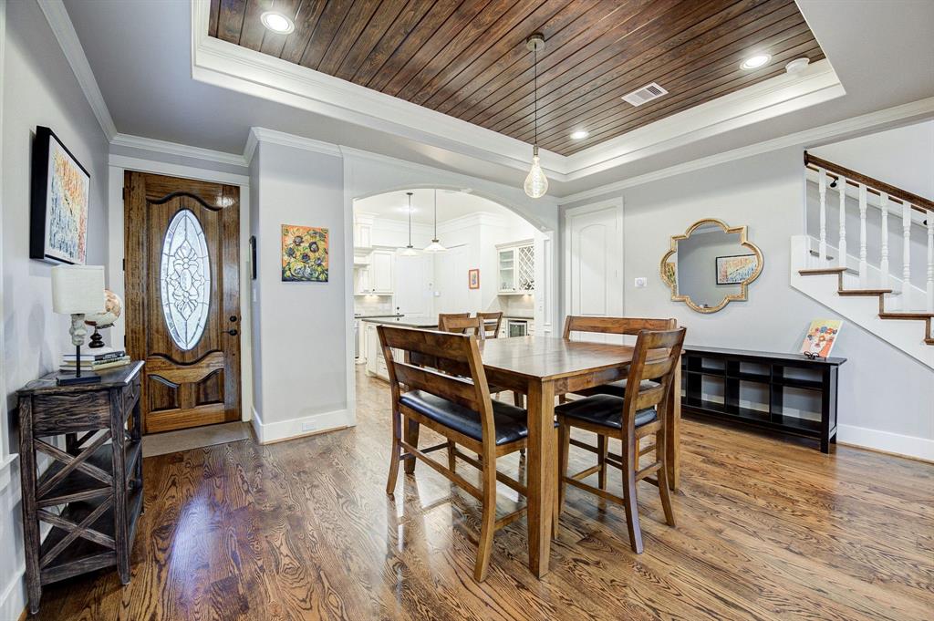 4505 Blossom Street, Houston, Texas image 8