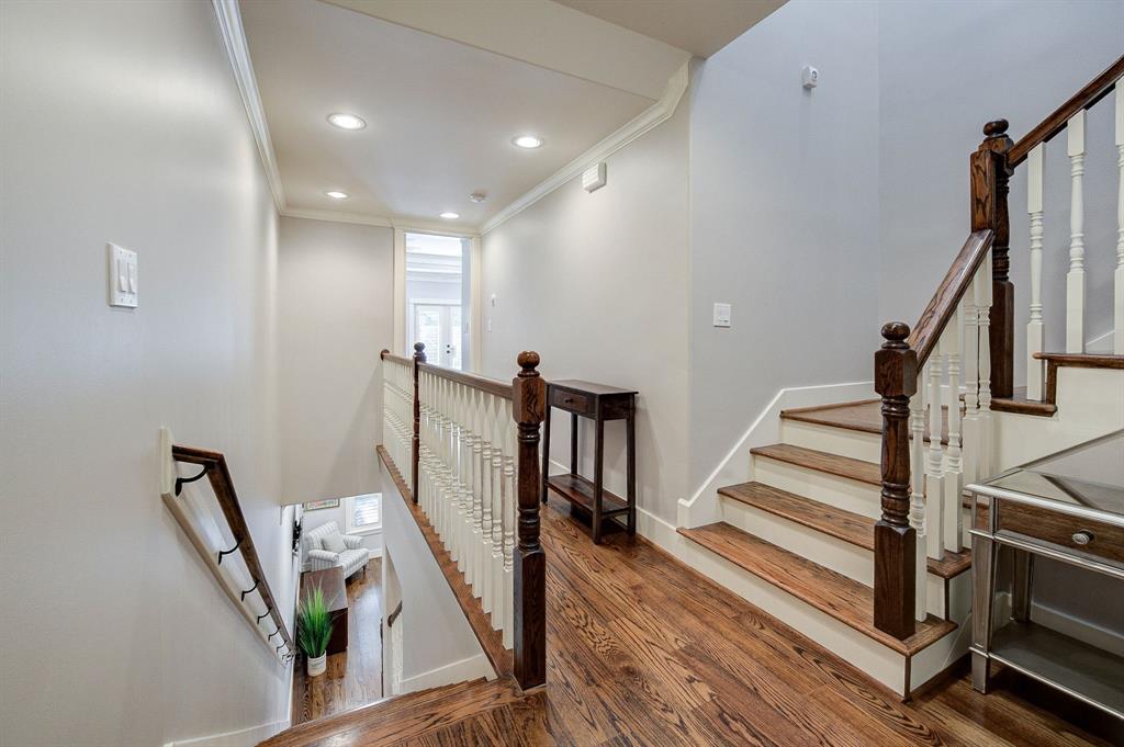 4505 Blossom Street, Houston, Texas image 23