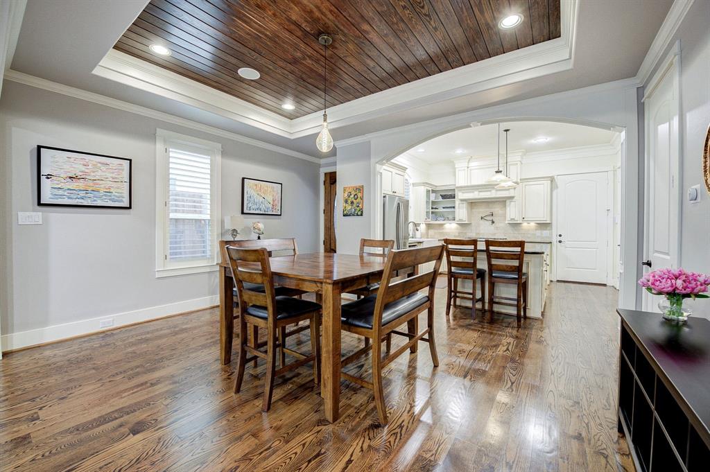 4505 Blossom Street, Houston, Texas image 10