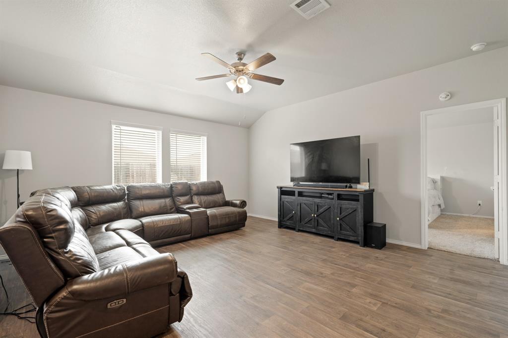 4734 Avellino Base Drive, Katy, Texas image 7