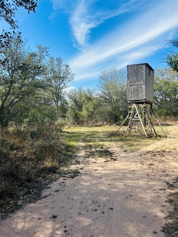 1076 W Branding Iron Rd, Weimar, Texas image 27