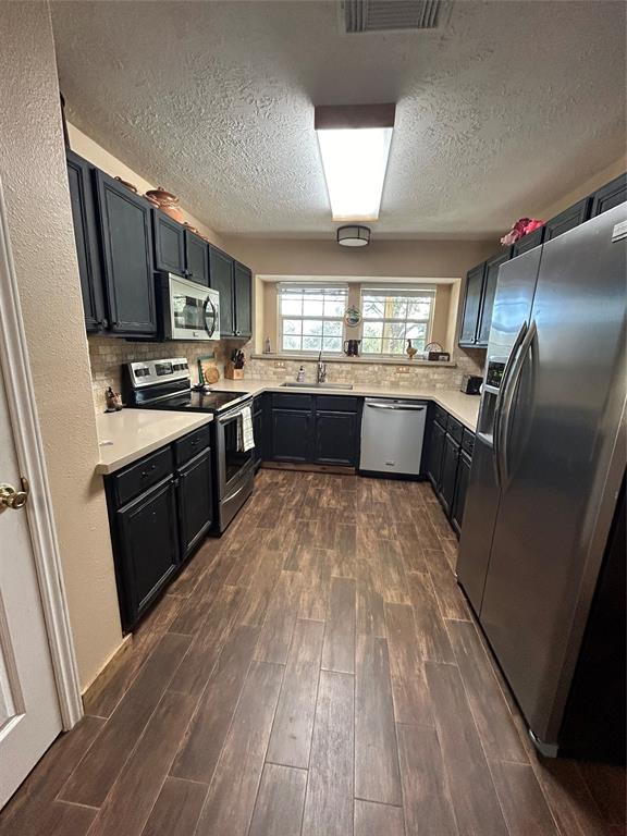 1076 W Branding Iron Rd, Weimar, Texas image 10
