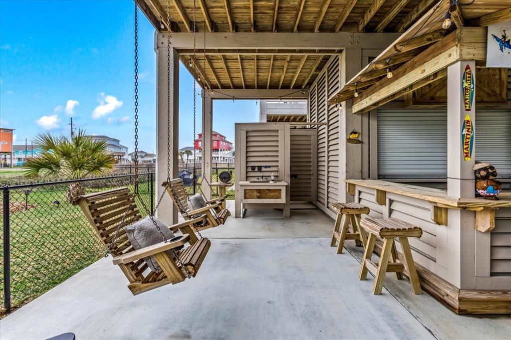 1990 Royalville Court, Crystal Beach, Texas image 37