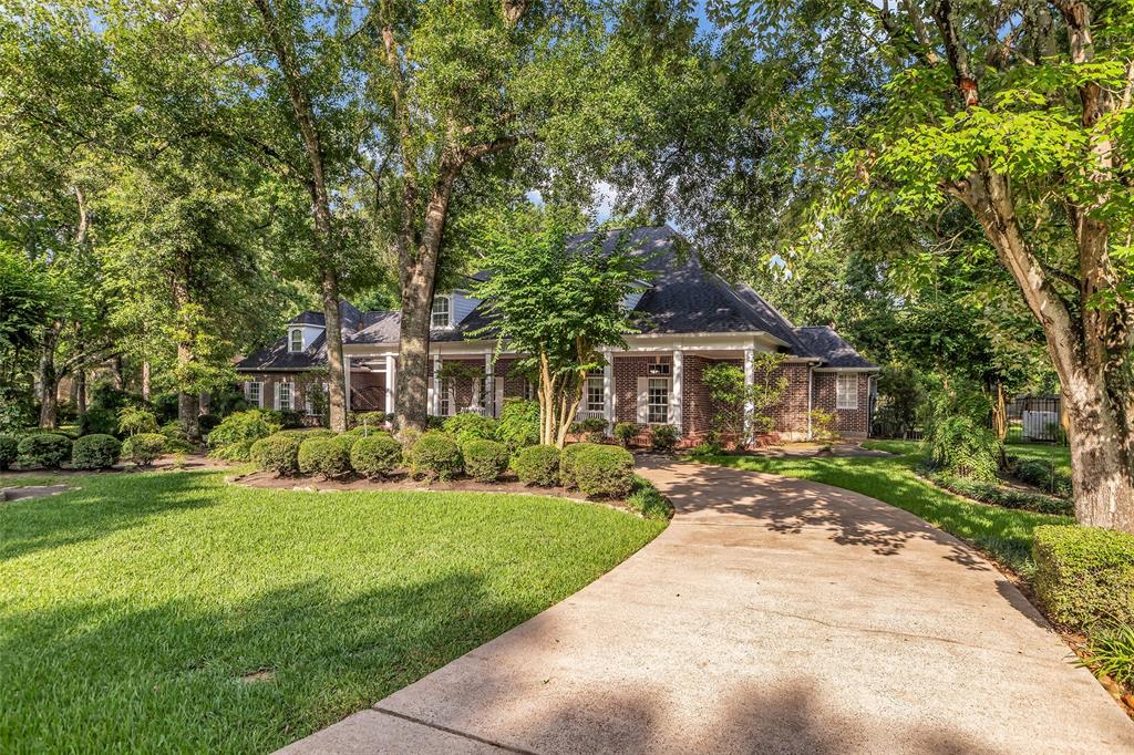 74 Grogans Point Road