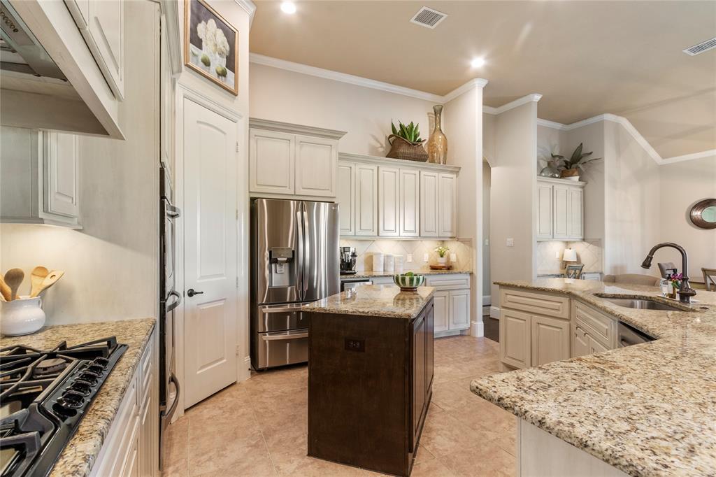 239 N Waterstone Drive, Montgomery, Texas image 13