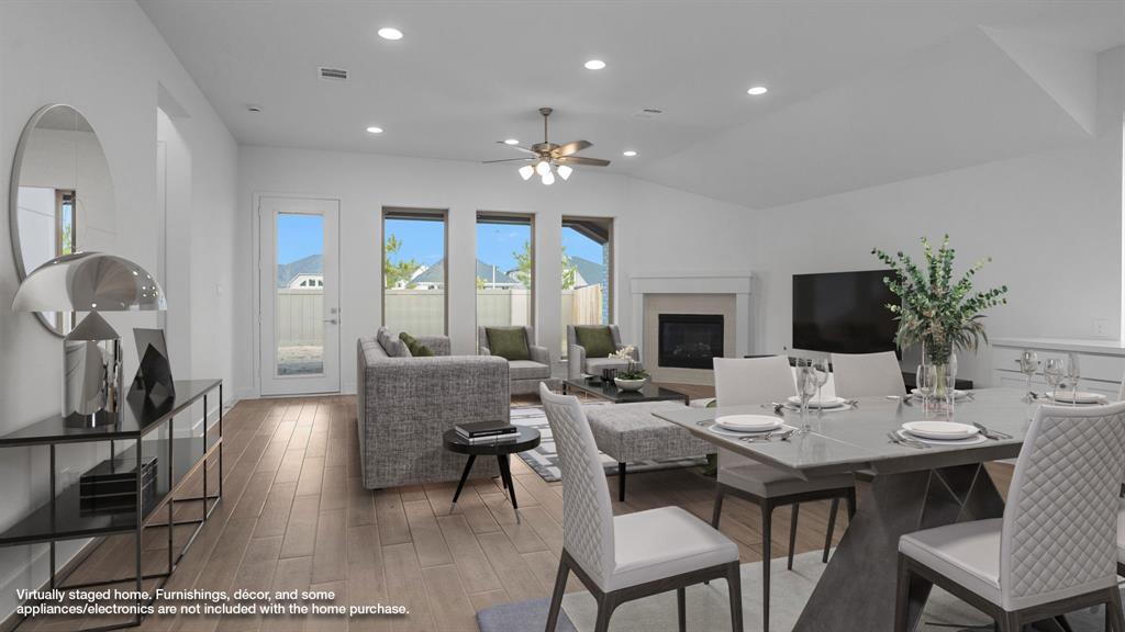 4635 Rustic Garden Lane