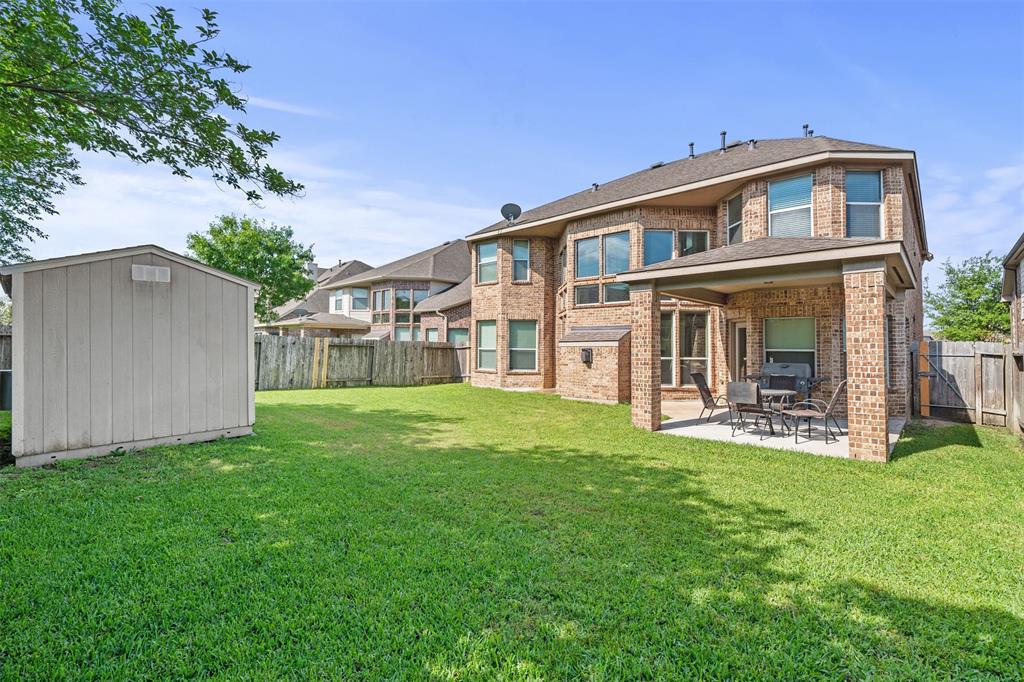 514 Whitney Oaks Lane, Stafford, Texas image 38
