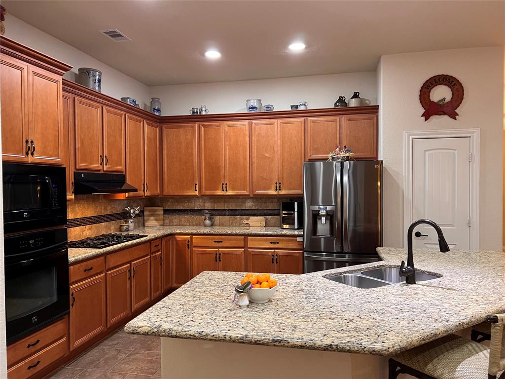 115 Carriage Court, Magnolia, Texas image 10