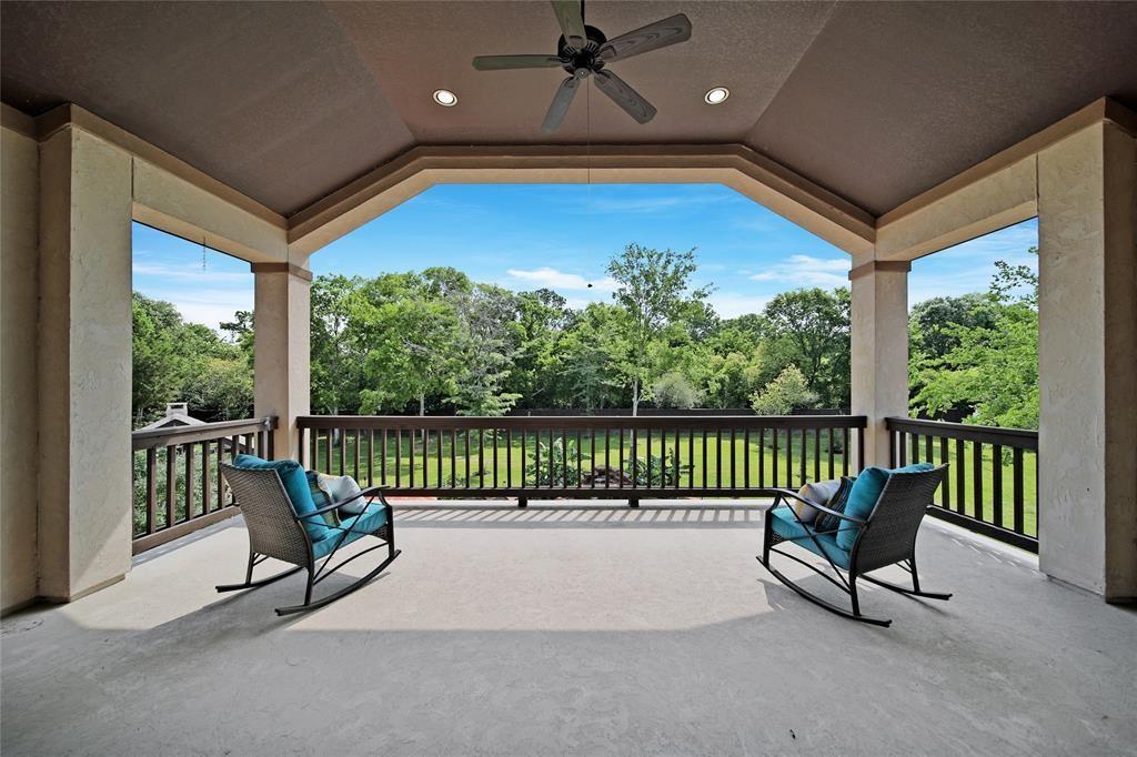14710 Turquoise Court, Willis, Texas image 8