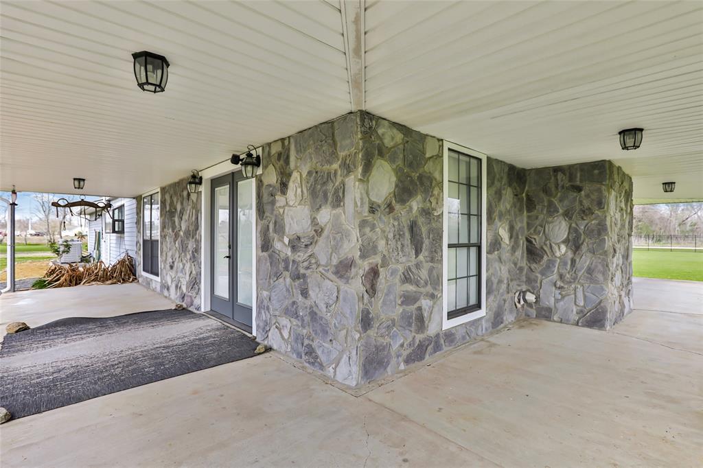 89 Private Road 684, Dayton, Texas image 36