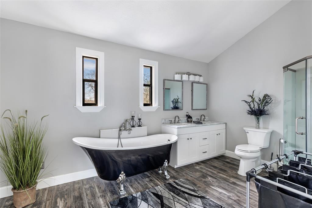 89 Private Road 684, Dayton, Texas image 22
