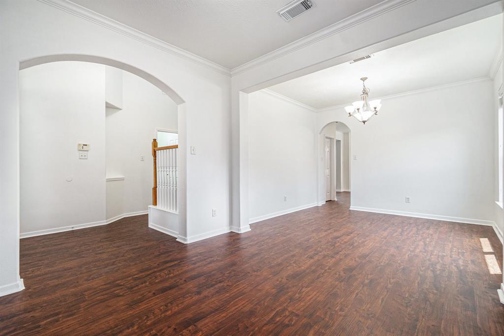 3242 Enchanted Hollow Lane