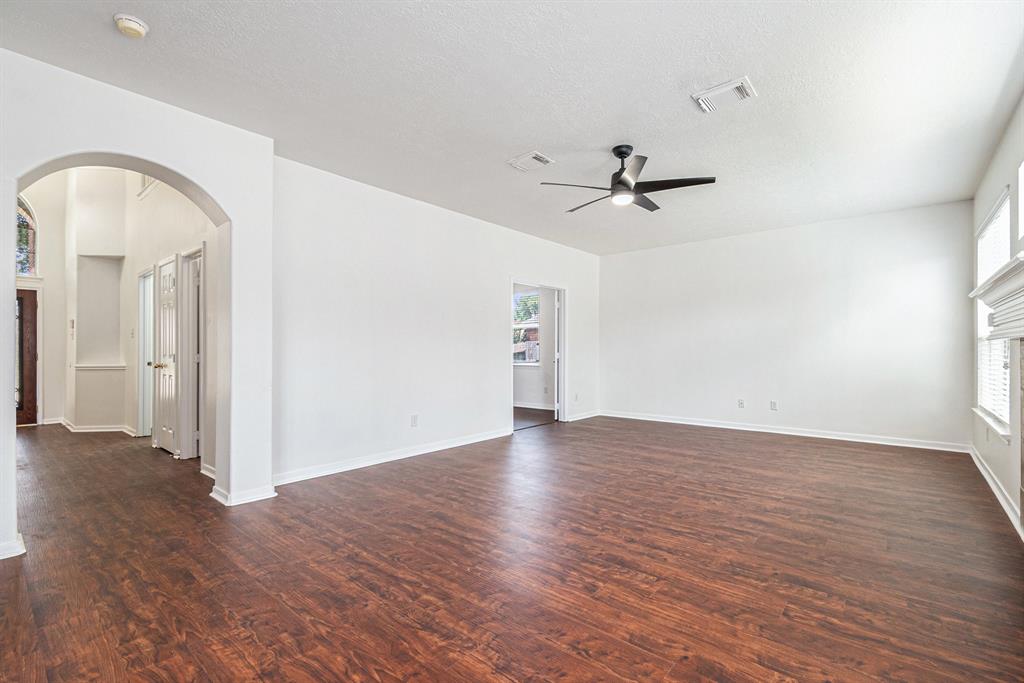 3242 Enchanted Hollow Lane