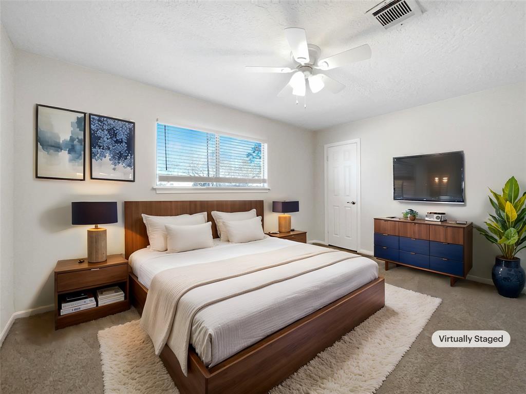1011 Kempsford Drive