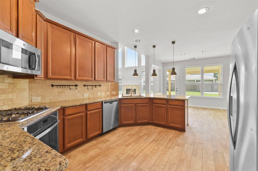 4515 Matagorda Lakes Drive, Humble, Texas image 14