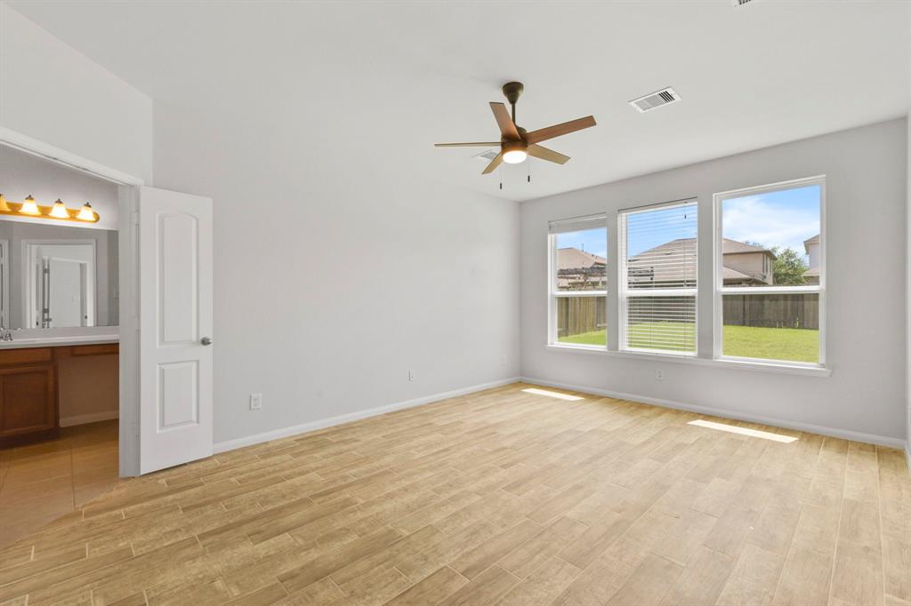 4515 Matagorda Lakes Drive, Humble, Texas image 24